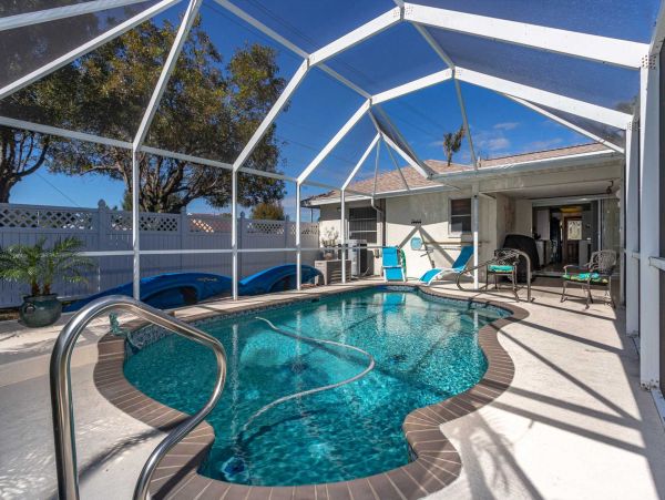 Cape Coral Home 1024434