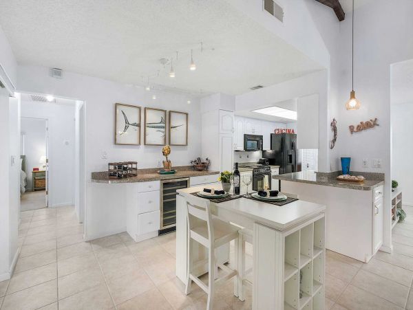 Cape Coral Home 1024434