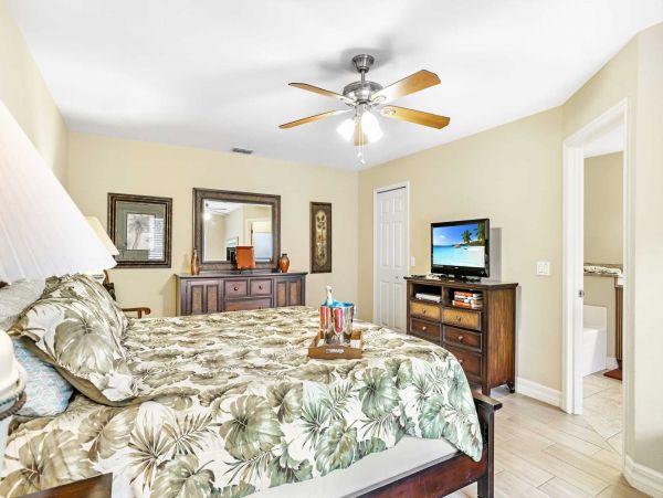 Cape Coral Home 1024435
