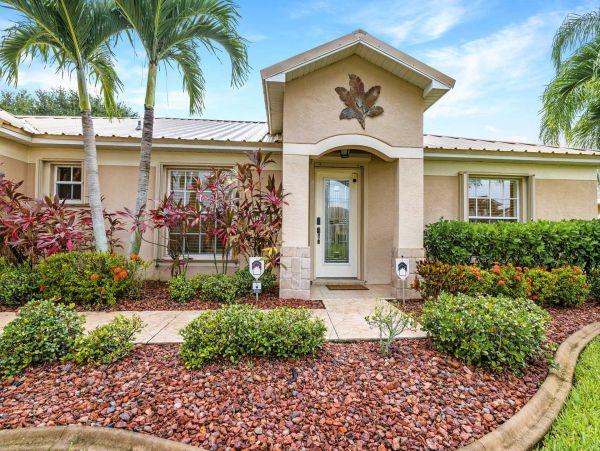 Cape Coral Home 1024435