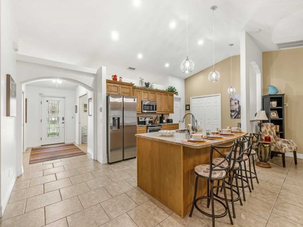 Cape Coral Home 1024435