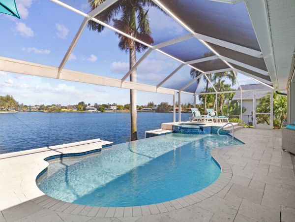 Cape Coral Home 1024437