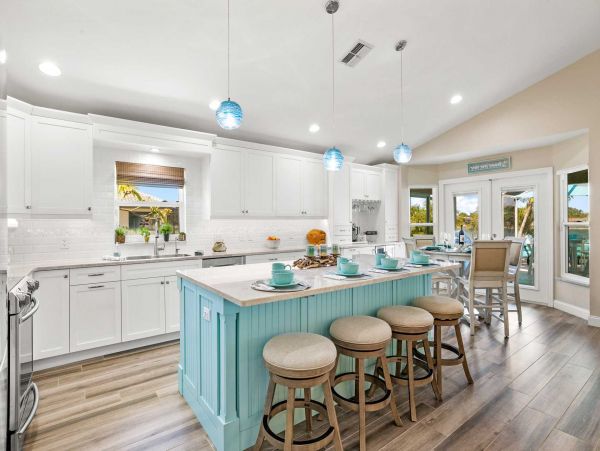 Cape Coral Home 1024437