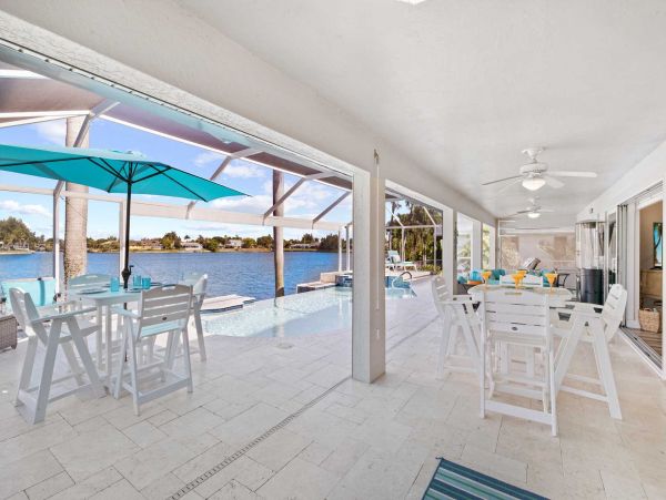 Cape Coral Home 1024437