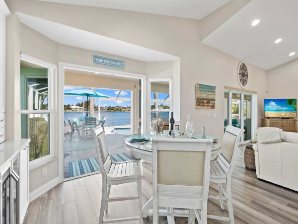 Cape Coral Home 1024437