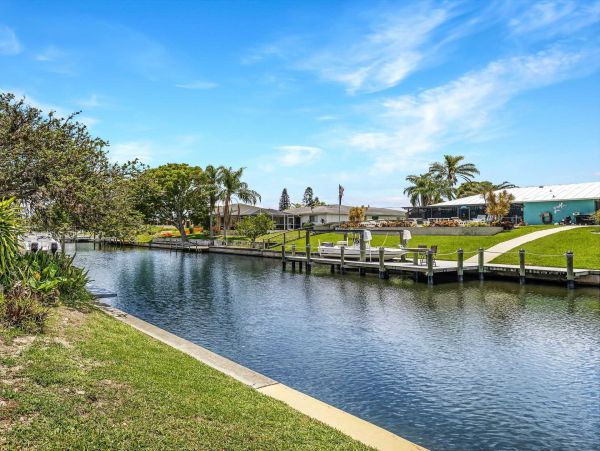 Cape Coral Home 1024438