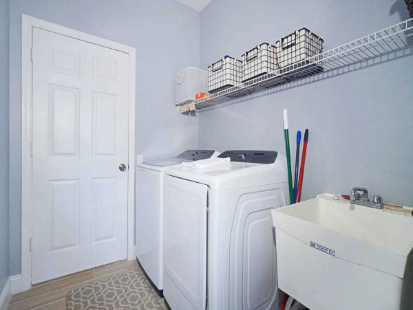 Cape Coral Home 1024439