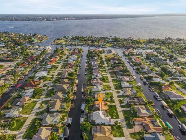 Cape Coral Home 1024441