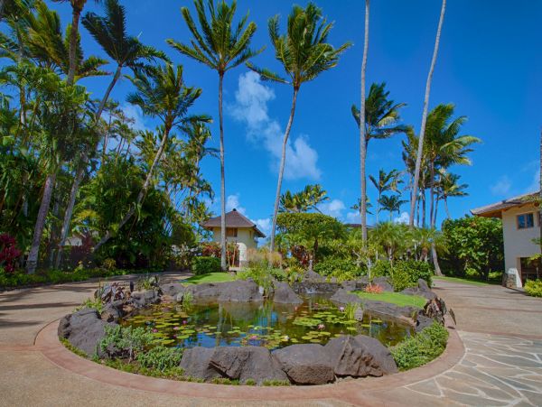 Gorgeous Kailua Vacation Home with Private Pool & Views