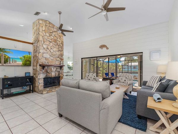 Cape Coral Home 1024445