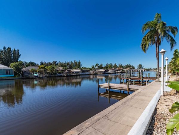 Cape Coral Home 1024445