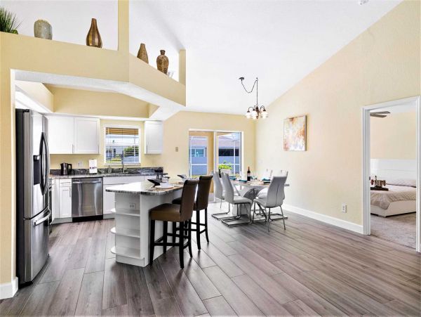 Cape Coral Home 1024446