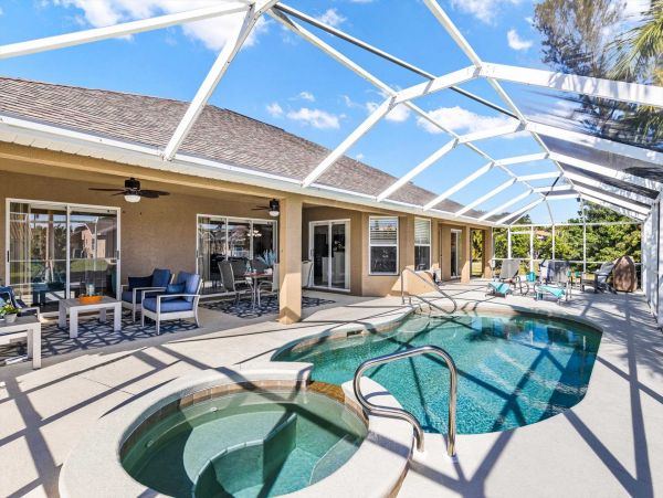 Cape Coral Home 1024447