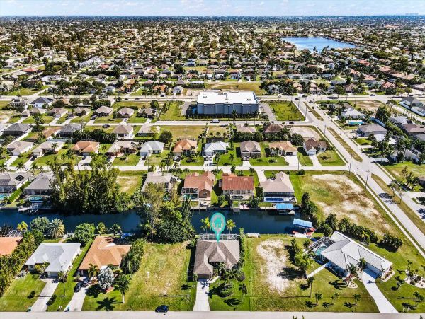 Cape Coral Home 1024447
