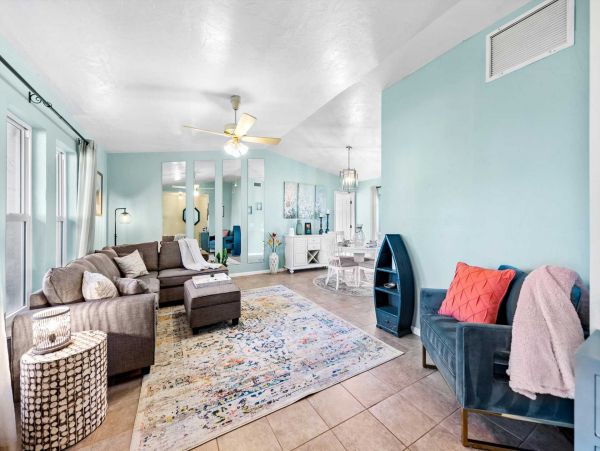 Cape Coral Home 1024448