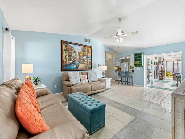 Cape Coral Home 1024448