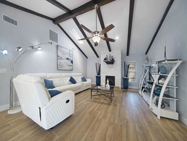Cape Coral Lovely Luxury Home Away from Home