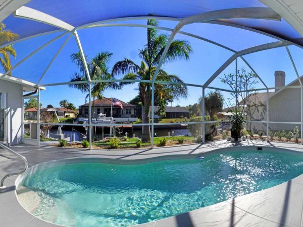 Cape Coral Lovely Luxury Home Away from Home