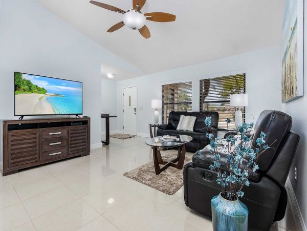 Cape Coral Home 1024450