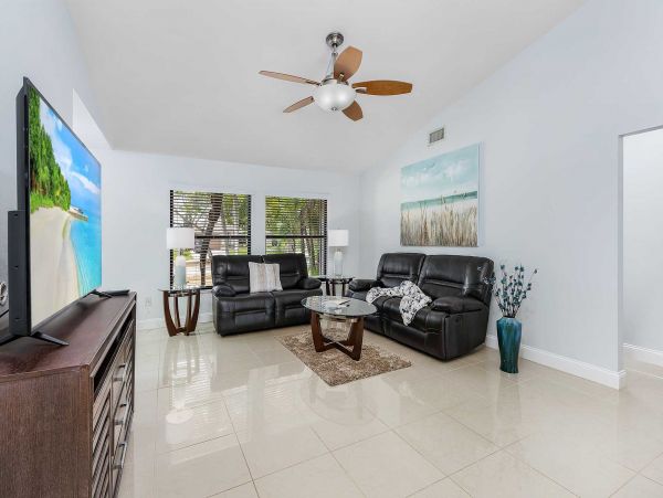 Cape Coral Home 1024450