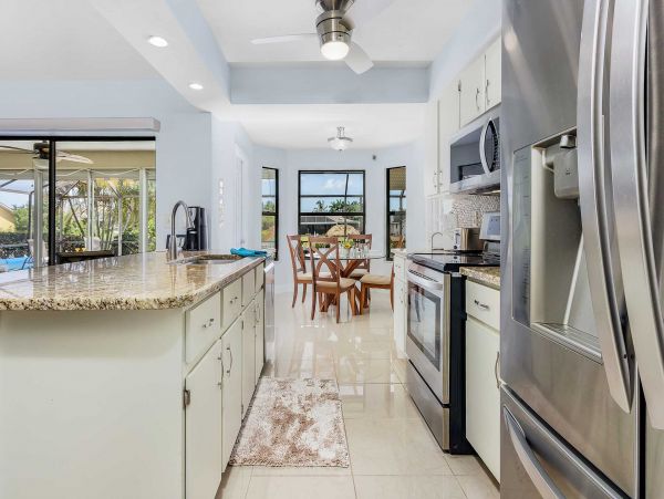 Cape Coral Home 1024450