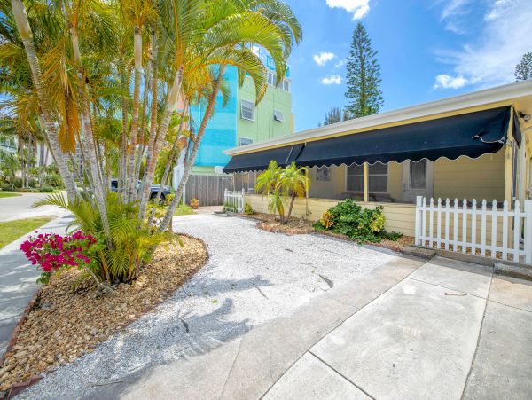 Siesta Key Condo 1024460