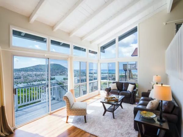 Honolulu Vacation Rental with Ocean Views 4-Bedroom Home