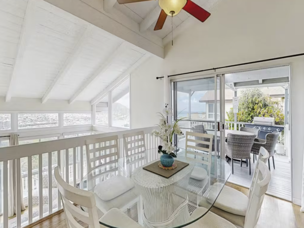 Honolulu Vacation Rental with Ocean Views 4-Bedroom Home