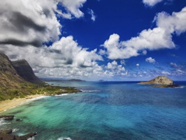 Honolulu Vacation Rental with Ocean Views 4-Bedroom Home