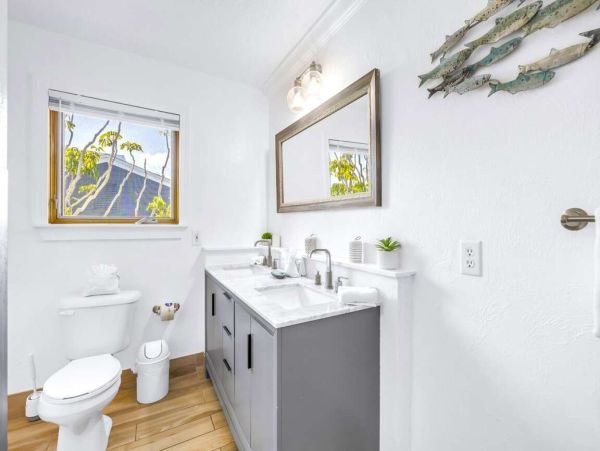 Siesta Key Vacation Rental Private Beachfront with Gulf Views