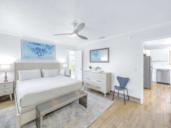 Siesta Key Vacation Rental Private Beachfront with Gulf Views