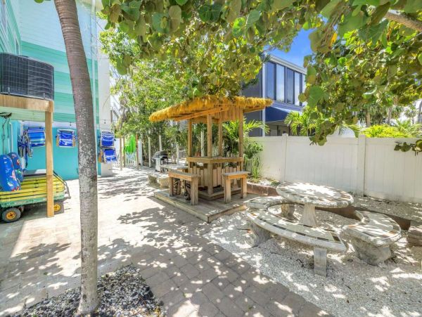 Siesta Key Vacation Rental Private Beachfront with Gulf Views