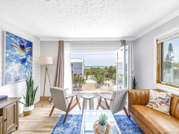 Siesta Key Vacation Rental Private Beachfront with Gulf Views