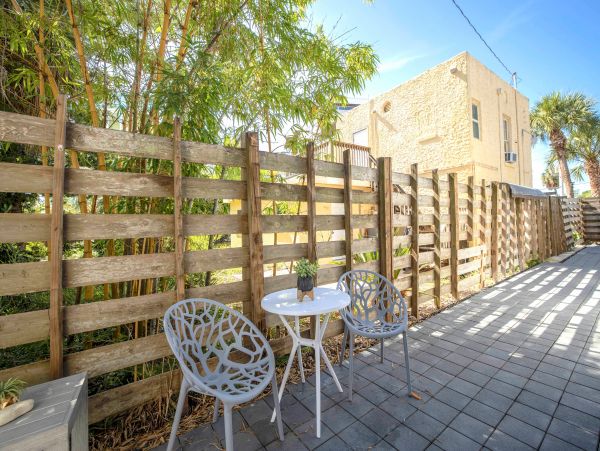Siesta Key Condo 1024471