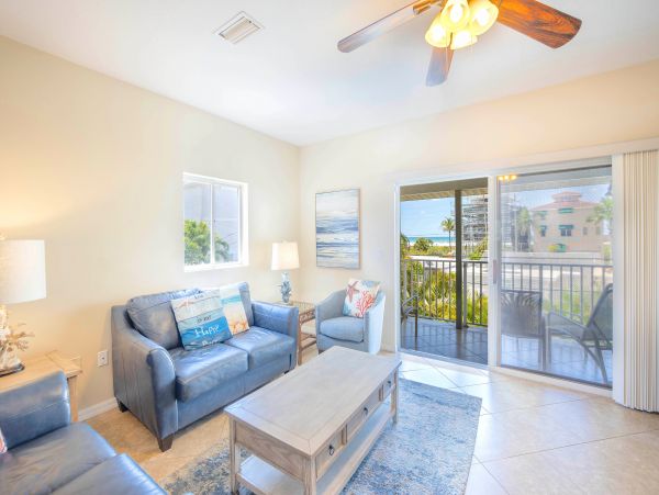 Three Bedroom, Three Bathroom Condo with Ocean views and shared pool.