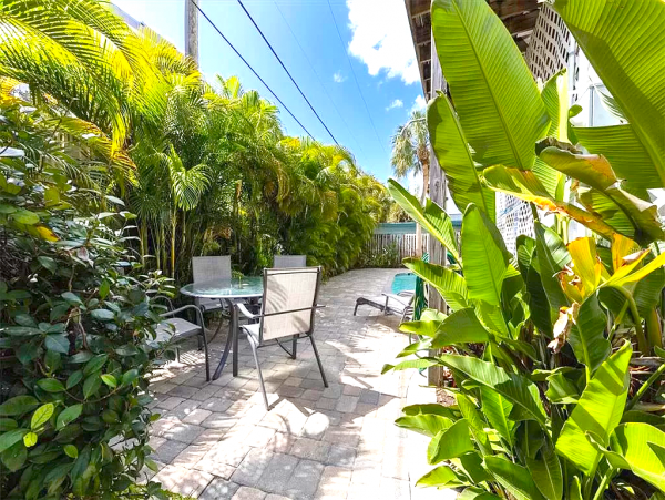 Three Bedroom, Three Bathroom Condo with Ocean views and shared pool.