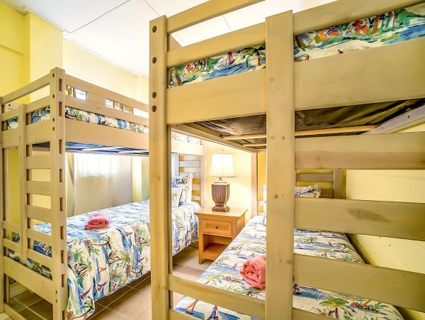 Siesta Key Vacation Home Eight Bedroom Walk to Beach