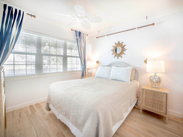 Siesta Key Condo 1024485