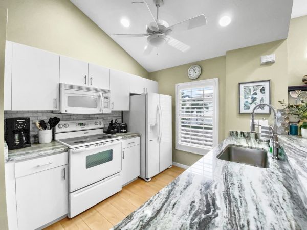 Siesta Key Condo 1024496