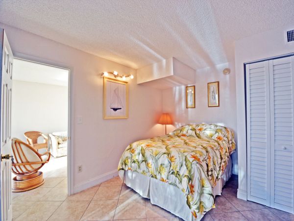 Siesta Key Condo 1024498