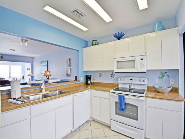 Gulf Front 3 Bedroom 3.5 Baths Vacation Home in Siesta Key