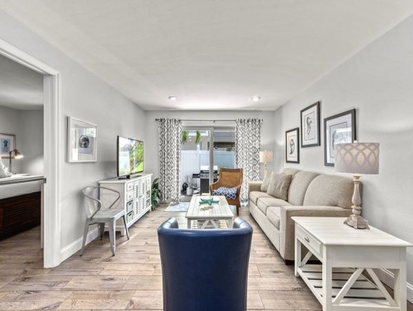 Siesta Key Four Bedrooms Rent Separately or as One