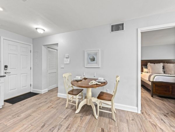 Siesta Key Four Bedrooms Rent Separately or as One