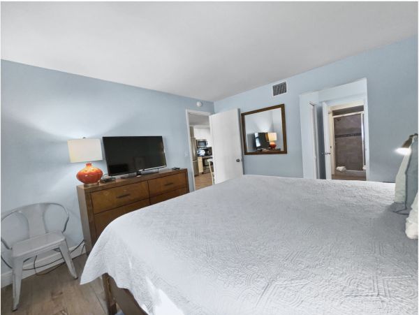 Siesta Key Condo 1024503