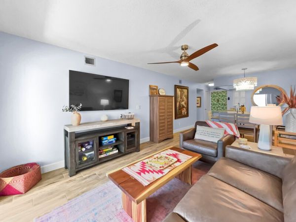 Siesta Key Vacation Rental Near Beach and Local Attractions