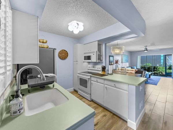 Siesta Key Vacation Rental Near Beach and Local Attractions
