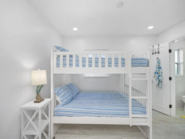 Stunning 2 Bedroom Vacation Rental in Fort Myers Beach