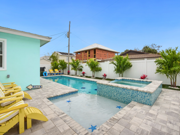 Stunning 2 Bedroom Vacation Rental in Fort Myers Beach