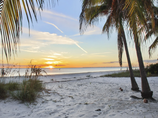 Stunning 2 Bedroom Vacation Rental in Fort Myers Beach