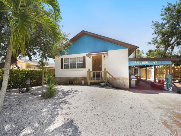 Fort Myers Home 1024528